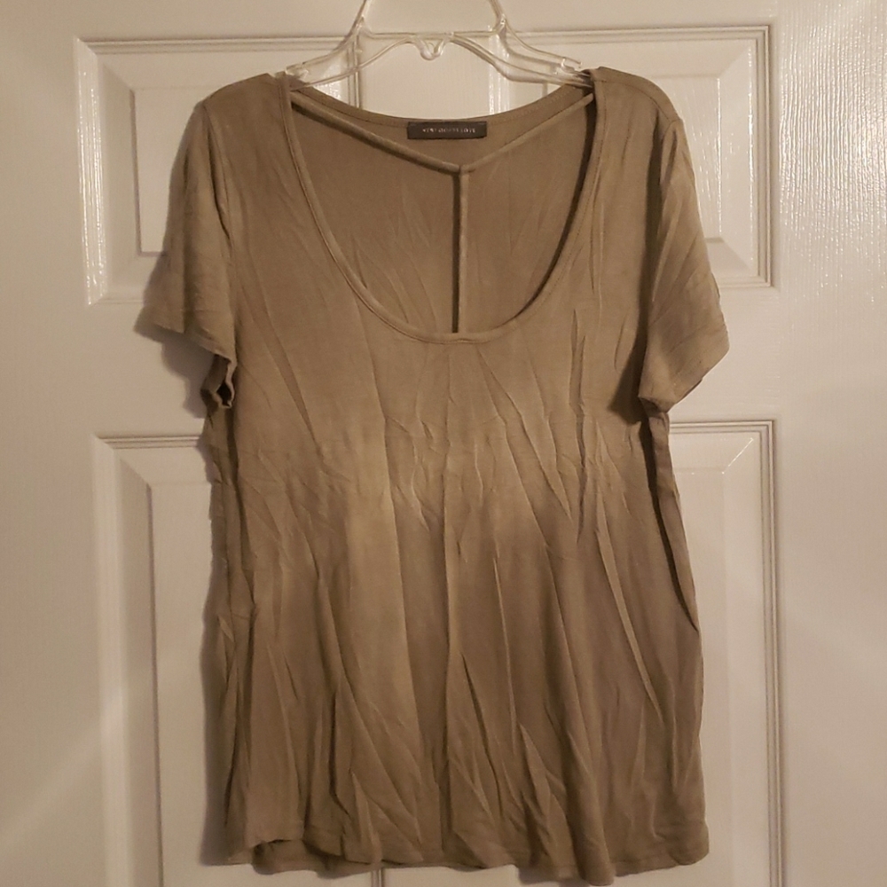 Short sleeve shirt